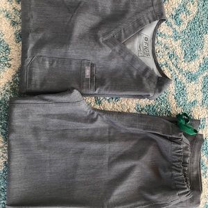 FIGS Men’s scrub set — 2 SETS OF SCRUBS